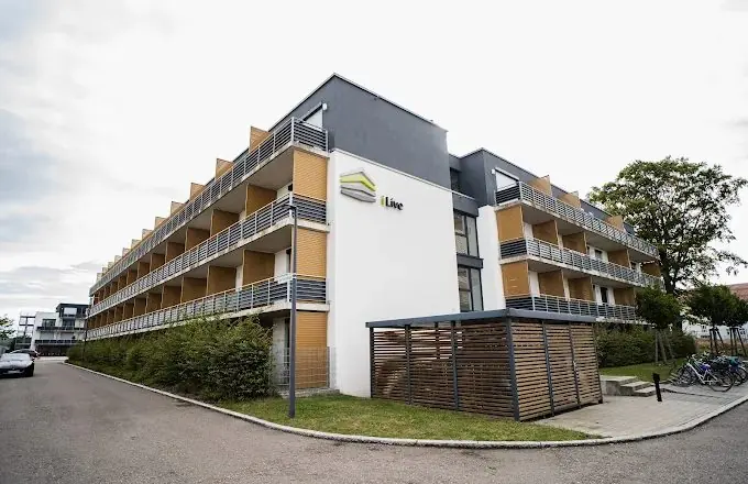 i Live Schwäbisch Gmünd Junges Wohnen I · Primeiro